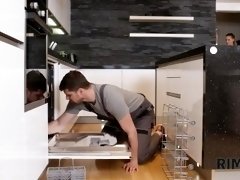 RIM4K. Man fixes appliances in the kitchen and gets his ass licked