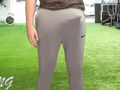 Public dick flash and cum in pants in the gym