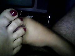 cumonfeet pretty wife red toenails.